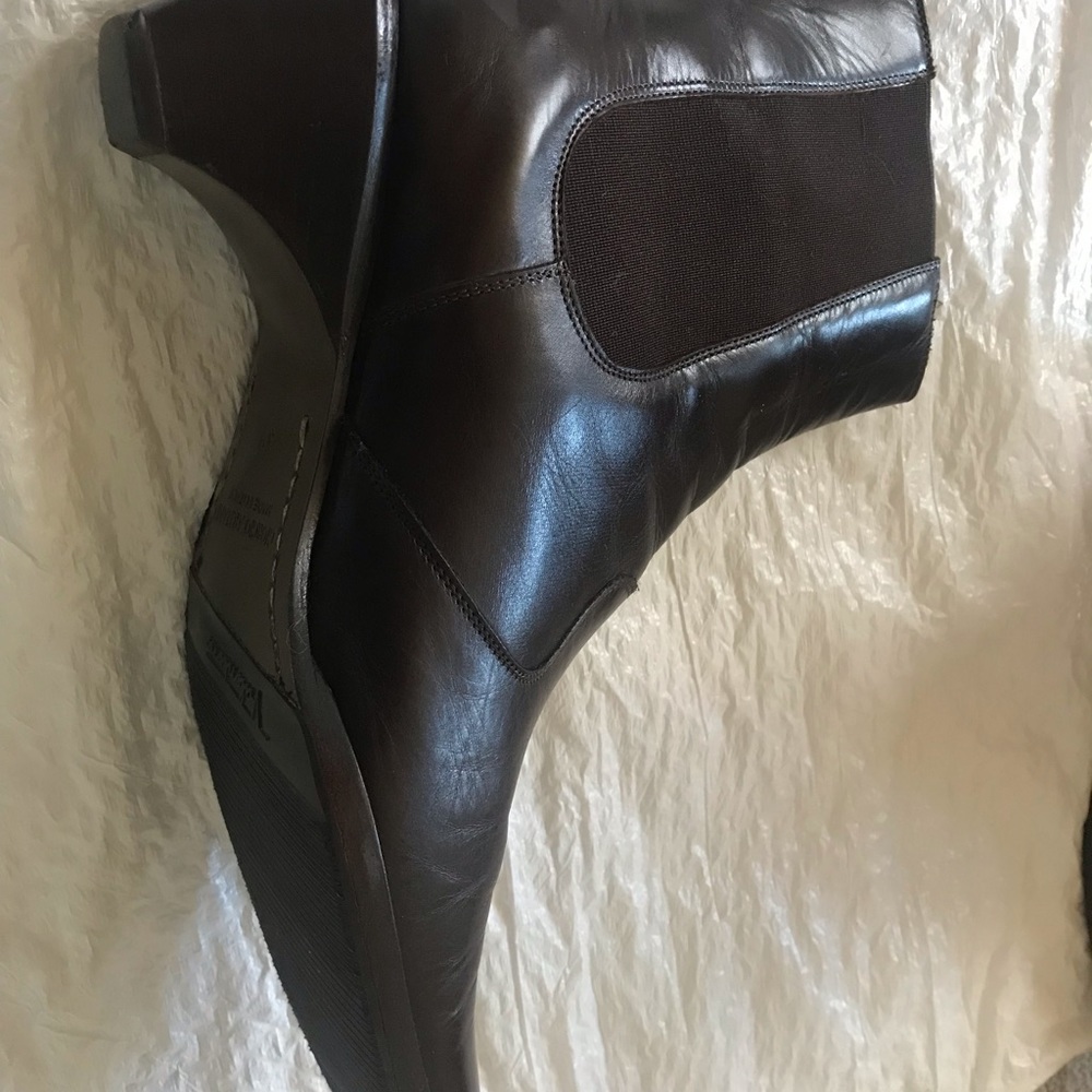 Women’s shoes